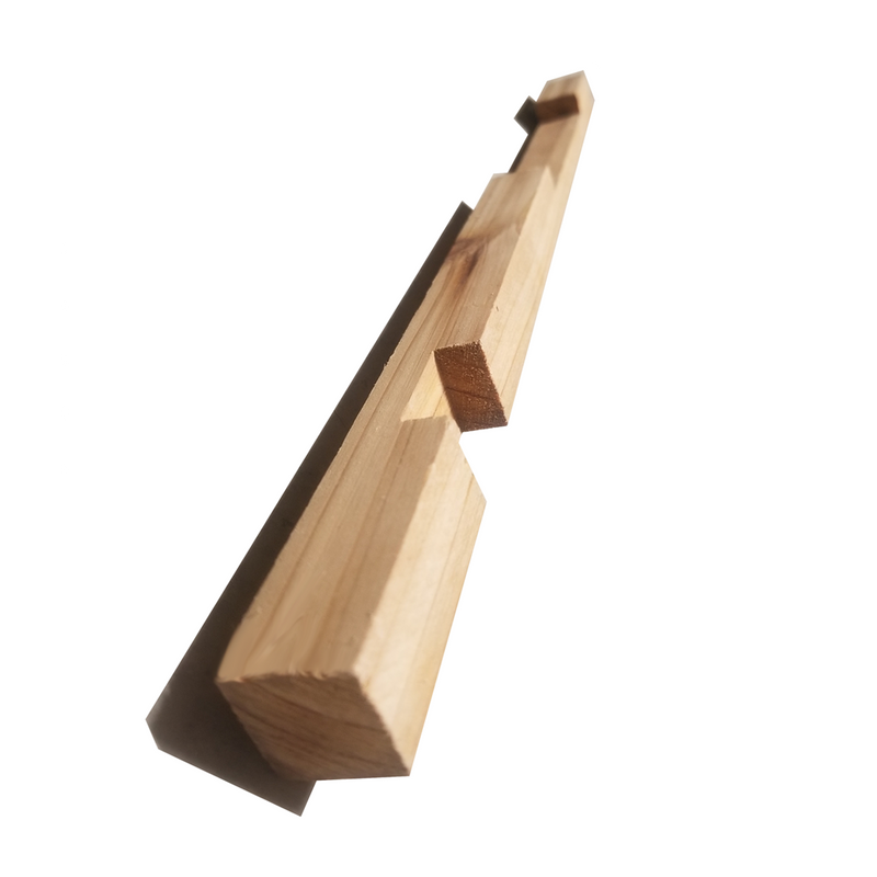 Load image into Gallery viewer, 8 Frame Screened Bottom Board – Amish-Made with Insert &amp; Entrance Reducer
