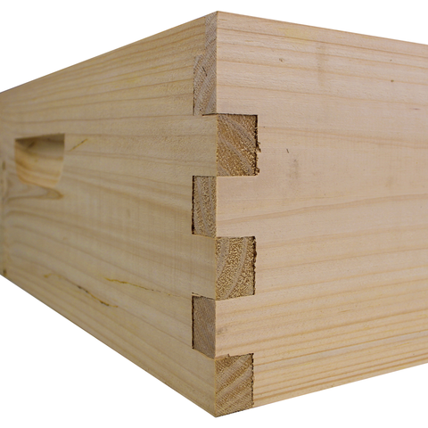Medium honey super kit, frames detail