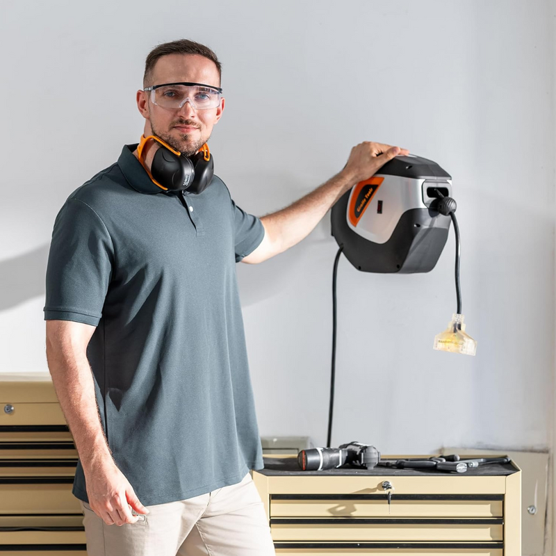 Load image into Gallery viewer, Retractable Extension Cord Reel-12/14/16 AWG
