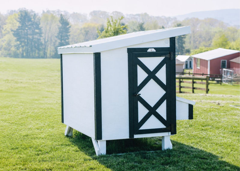 Load image into Gallery viewer, Large Chicken Coop - Up to 15 Chickens
