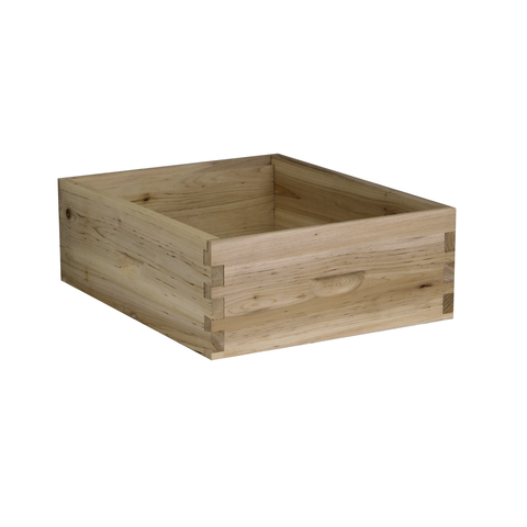 NuBee 10-frame medium super box, no frames, front