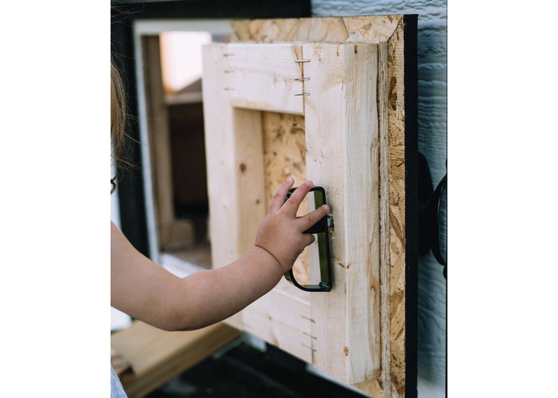 Load image into Gallery viewer, Large Chicken Coop - Up to 15 Chickens
