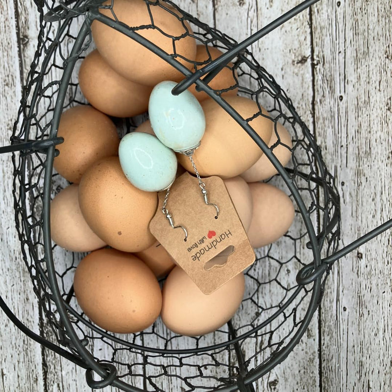 Load image into Gallery viewer, Quail Egg Earrings, Celadon
