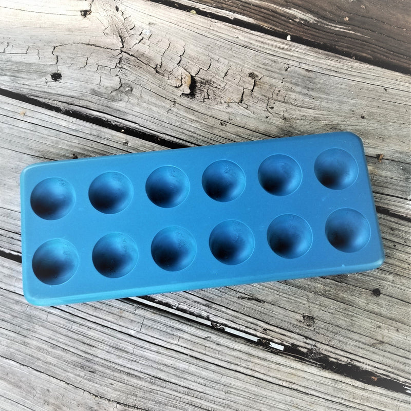 Load image into Gallery viewer, Henlay Decorative Egg Storage Tray: Wooden Egg Holder for Refrigerator, Kitchen Counter, Serving, or Display
