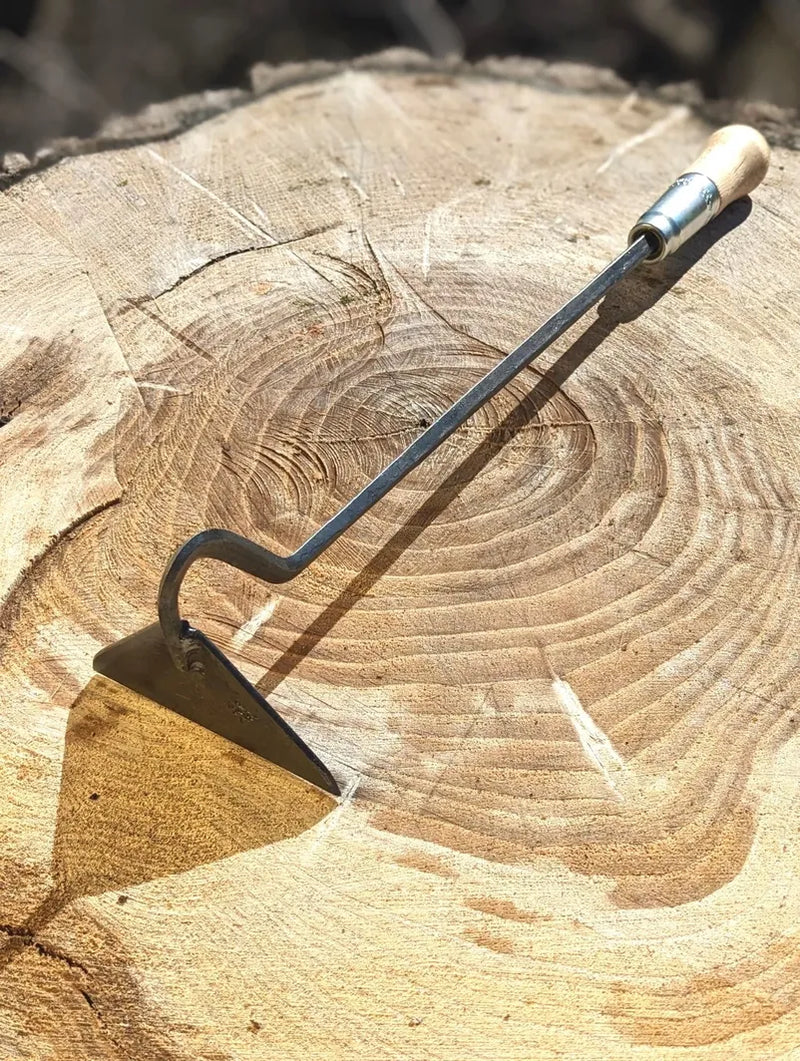 Load image into Gallery viewer, Homestead Iron Classic Garden Hoe shown in product view 3
