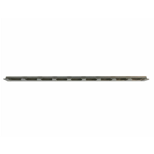 Deluxe metal frame spacer reducing a super from ten frames to nine.