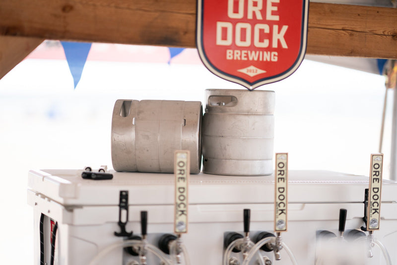 Load image into Gallery viewer, 2-Gallon Keg, Threaded Spear
