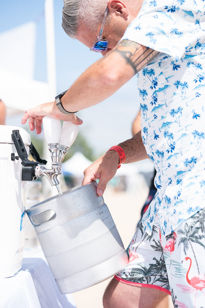 Load image into Gallery viewer, 2-Gallon Keg, Threaded Spear
