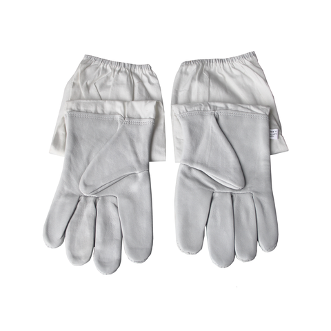 Beekeeping gloves, cuff detail