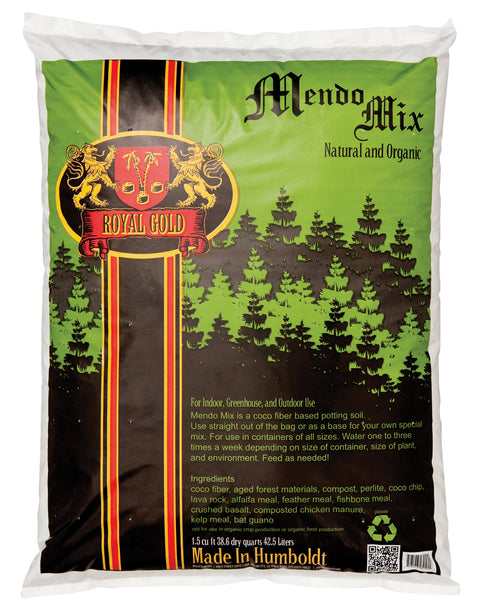 Royal Gold Mendo Mix growing medium bag, 1.5 cubic feet