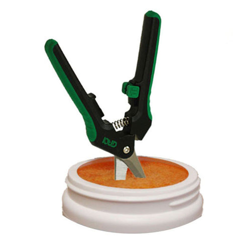 Scissor Magic scissor cleaner