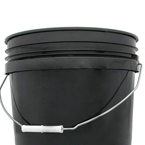 HydroFarm black bucket, 5 gallon