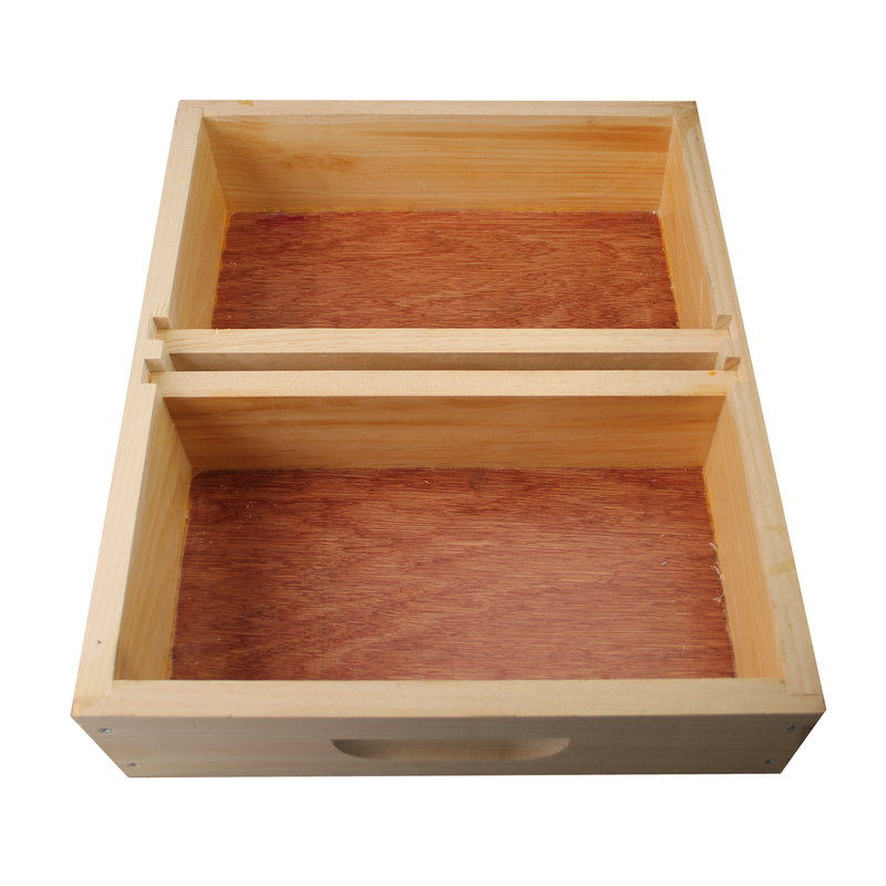 Load image into Gallery viewer, 8 Frame Amish-Made Feeder Box with Floating Slatted Boards – Safe, Efficient Hive Feeding
