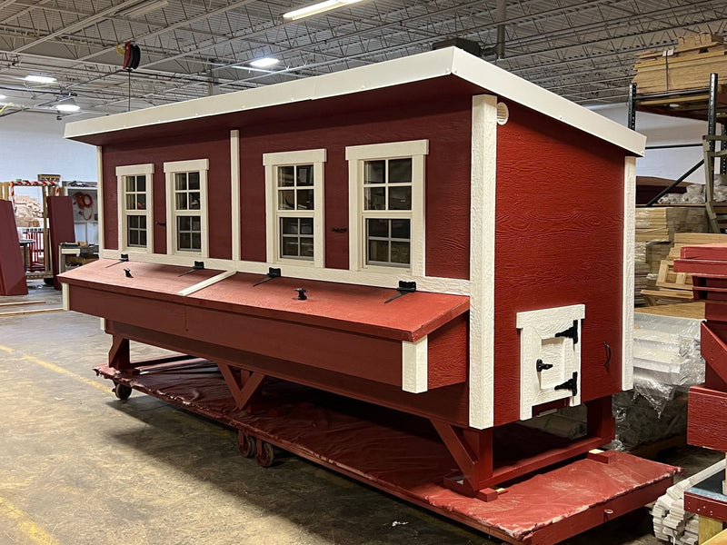 Load image into Gallery viewer, Jumbo Chicken Coop - Up to 30 Chickens
