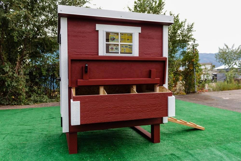 Load image into Gallery viewer, Medium Chicken Coop - Up to 10 Chickens
