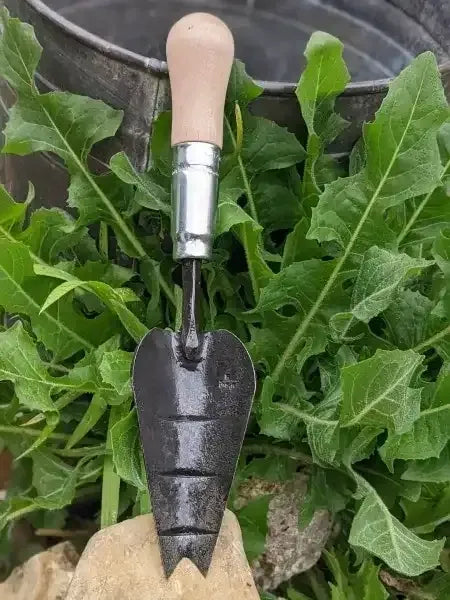 Homestead Iron Multi-Purpose Garden Trowel shown in product view 1
