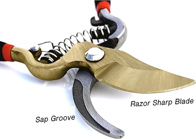 Load image into Gallery viewer, Titanium Bypass Garden Pruner Clippers
