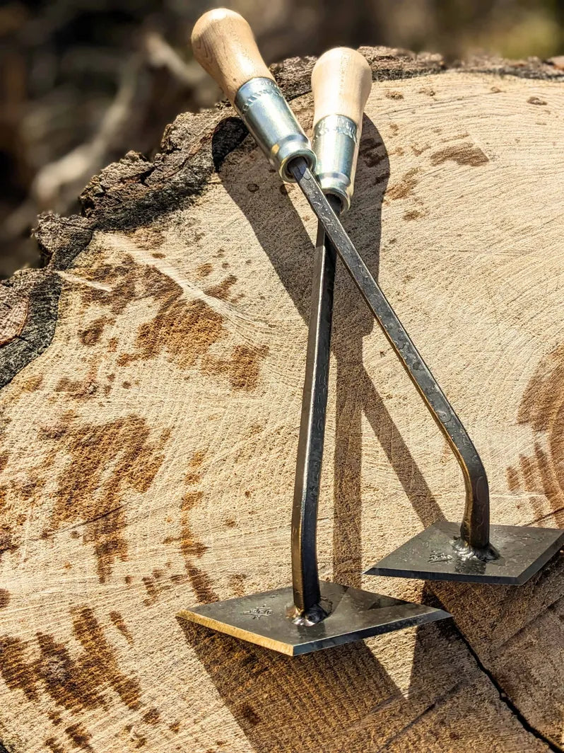 Load image into Gallery viewer, Homestead Iron Hand-Forged Scuffle Weeder shown in product view 2
