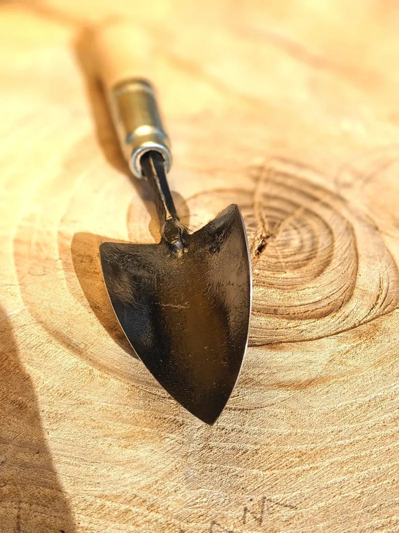 Load image into Gallery viewer, Homestead Iron Small Garden Trowel shown in product view 1
