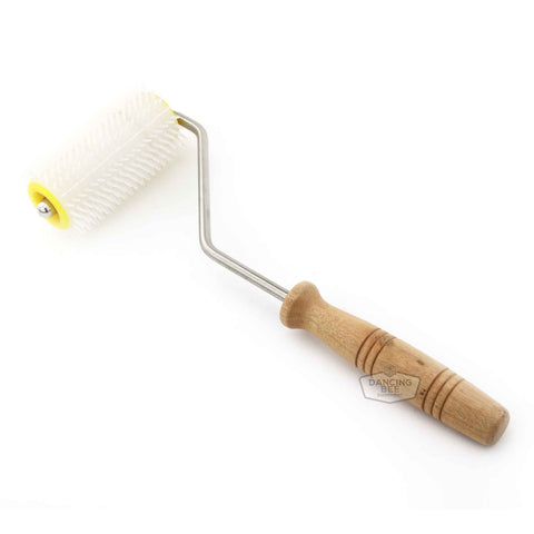 Roller-style uncapping tool for puncturing beeswax cappings on honey frames.