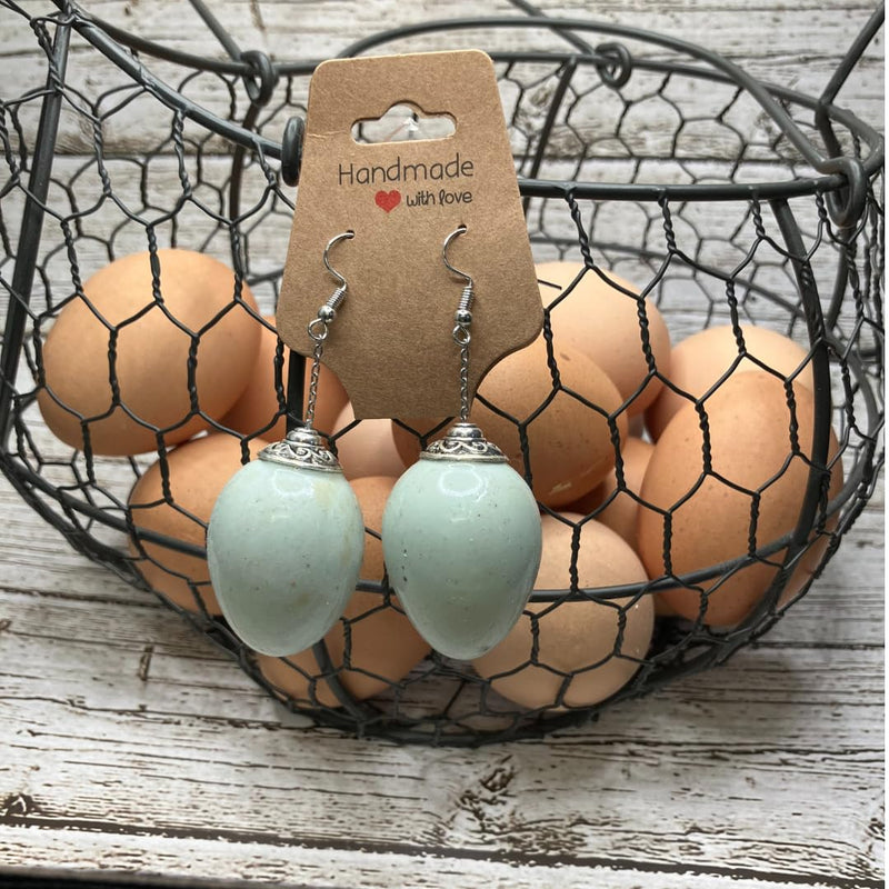 Load image into Gallery viewer, Quail Egg Earrings, Celadon
