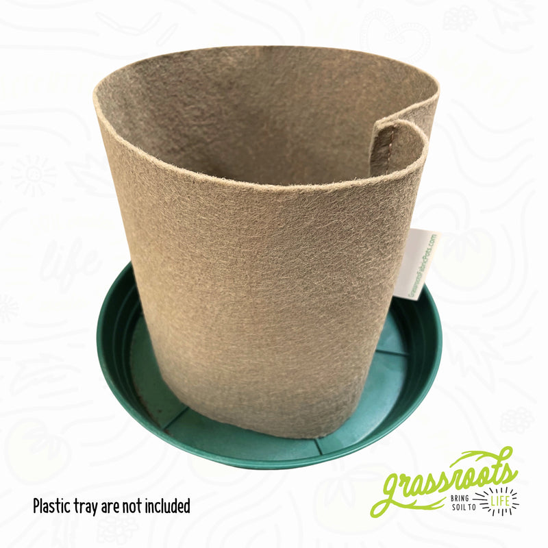 Load image into Gallery viewer, Product image of Grassroots Fabric Pots Bottomless Fabric Pot, front view
