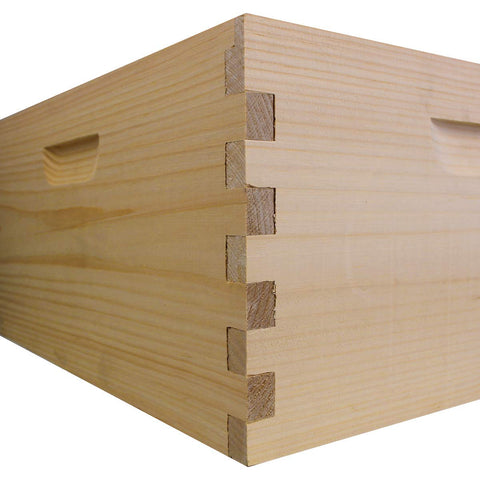 Deep brood box, frames and foundations detail