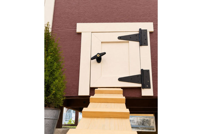 Load image into Gallery viewer, Large Chicken Coop - Up to 15 Chickens
