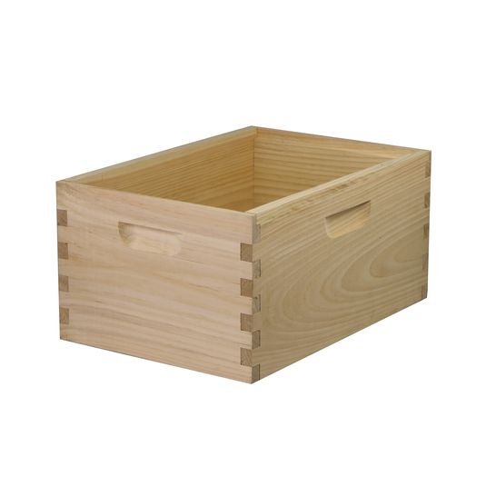 8 Frame Langstroth Deep Brood Box – Amish-Made Eastern White Pine (No Frames)