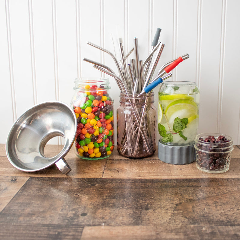 Load image into Gallery viewer, 2-in-1 Lid to Connect Two Regular Mouth Mason Jars 2 Pack
