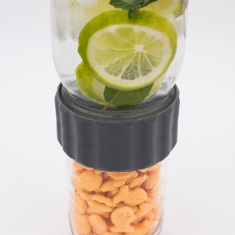 Load image into Gallery viewer, 2-in-1 Lid to Connect Two Regular Mouth Mason Jars 2 Pack
