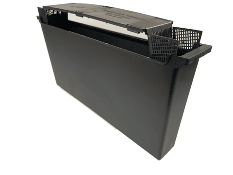 Motherlode 1.5-gallon deep frame feeder with corner-style cap-and-ladder insert.
