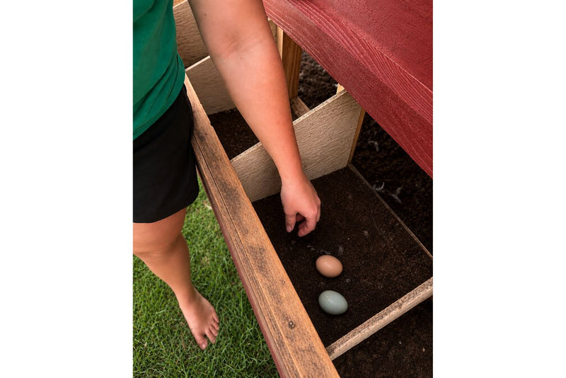 Load image into Gallery viewer, Large Chicken Coop - Up to 15 Chickens
