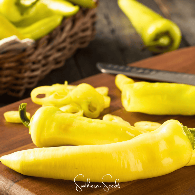 Load image into Gallery viewer, Sweet Banana Pepper – 25 Seeds
