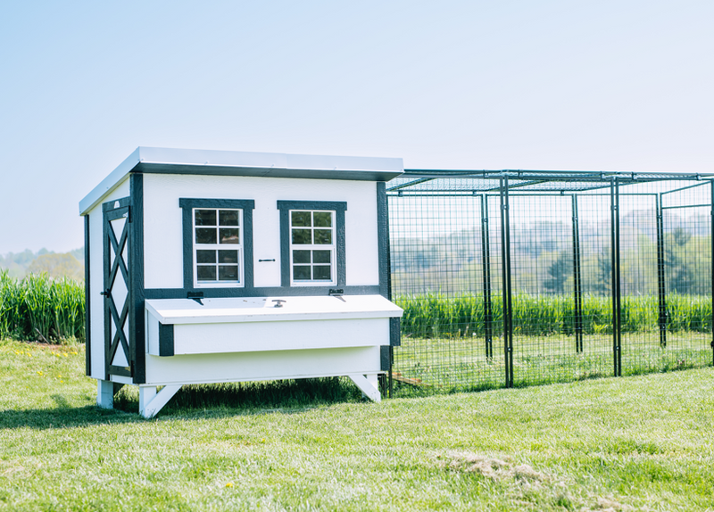 Load image into Gallery viewer, Large Chicken Coop - Up to 15 Chickens

