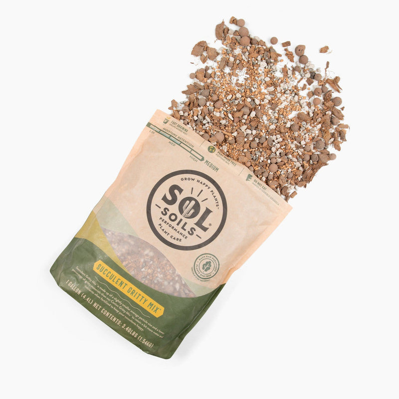 Load image into Gallery viewer, Product image of Sol Soils Succulent Gritty Mix, front view
